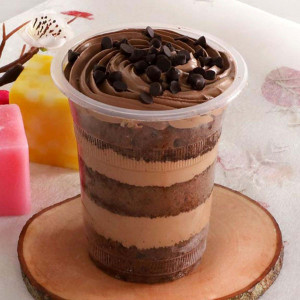 Ultimate Chocolate Jar Cake - 150 gm